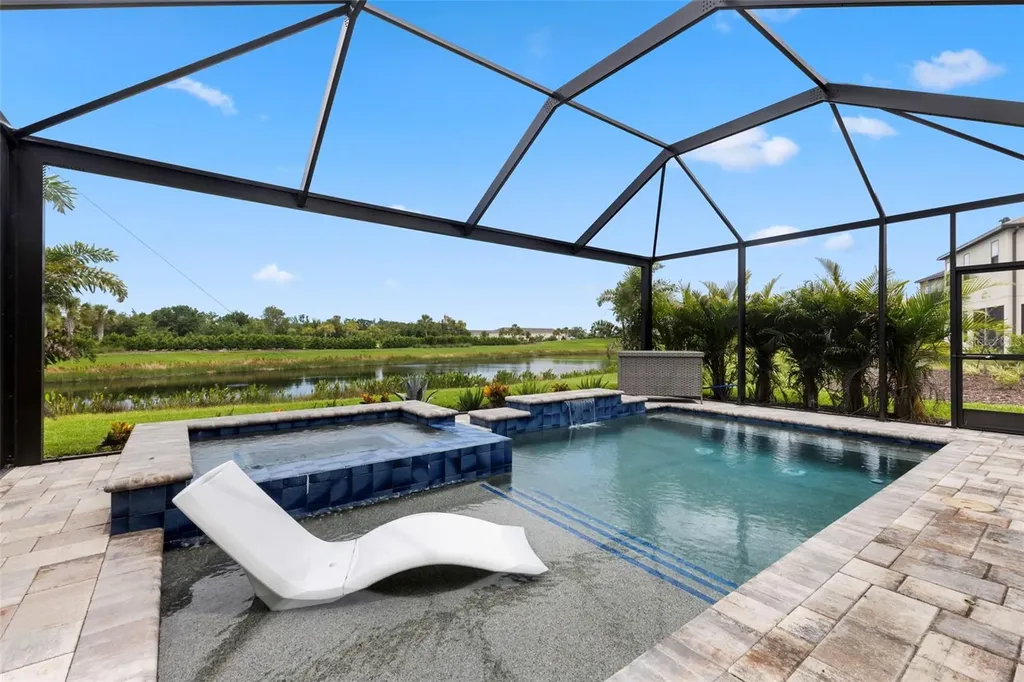 9012 Tequila Sunrise Drive Sarasota FL 34241