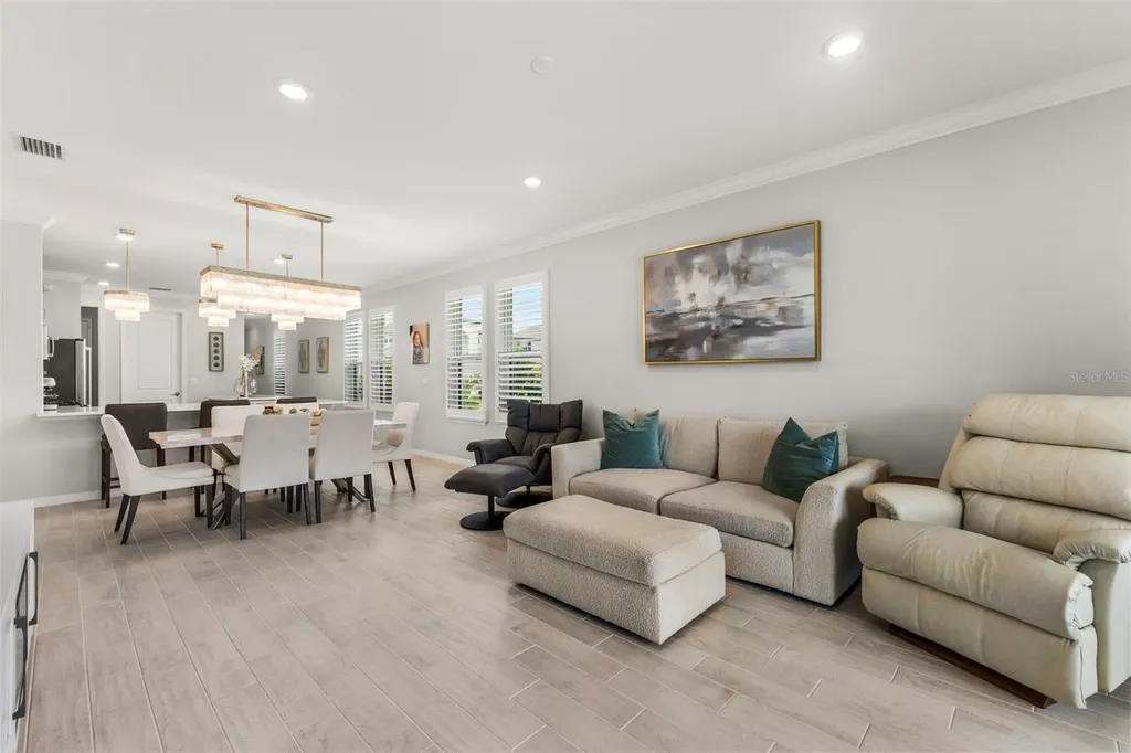 9012 Tequila Sunrise Drive Sarasota FL 34241