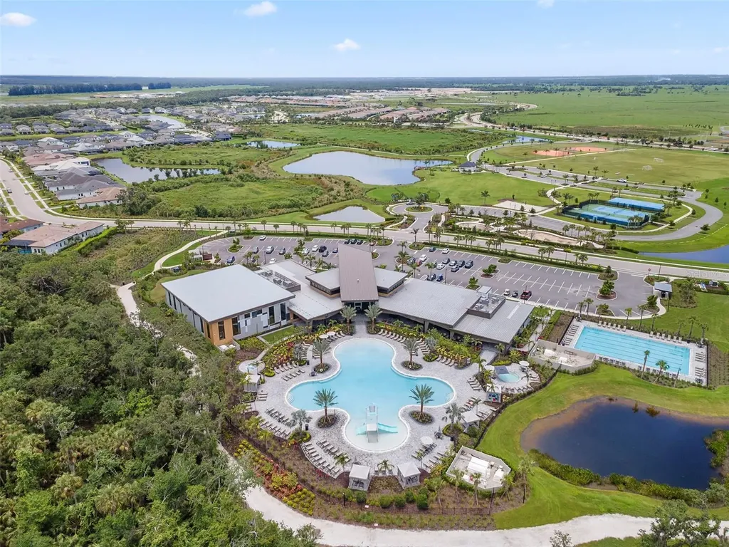 9012 Tequila Sunrise Drive Sarasota FL 34241