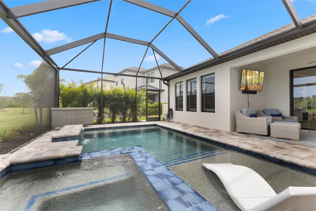 9012 Tequila Sunrise Drive Sarasota FL 34241