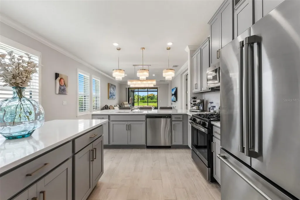 9012 Tequila Sunrise Drive Sarasota FL 34241