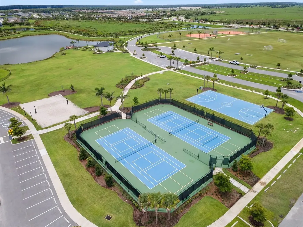 9012 Tequila Sunrise Drive Sarasota FL 34241
