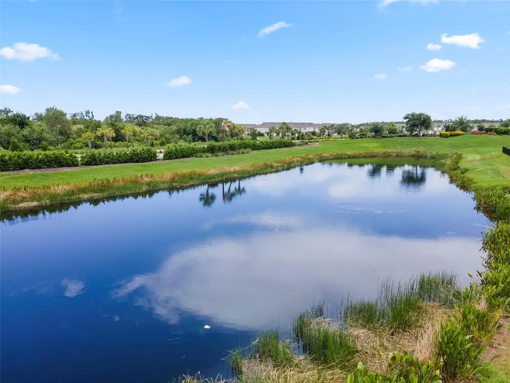9012 Tequila Sunrise Drive Sarasota FL 34241