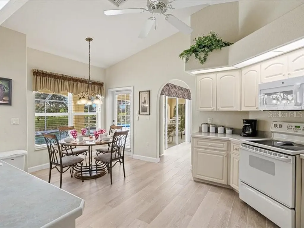 23 Pine Valley Court Rotonda West FL 33947