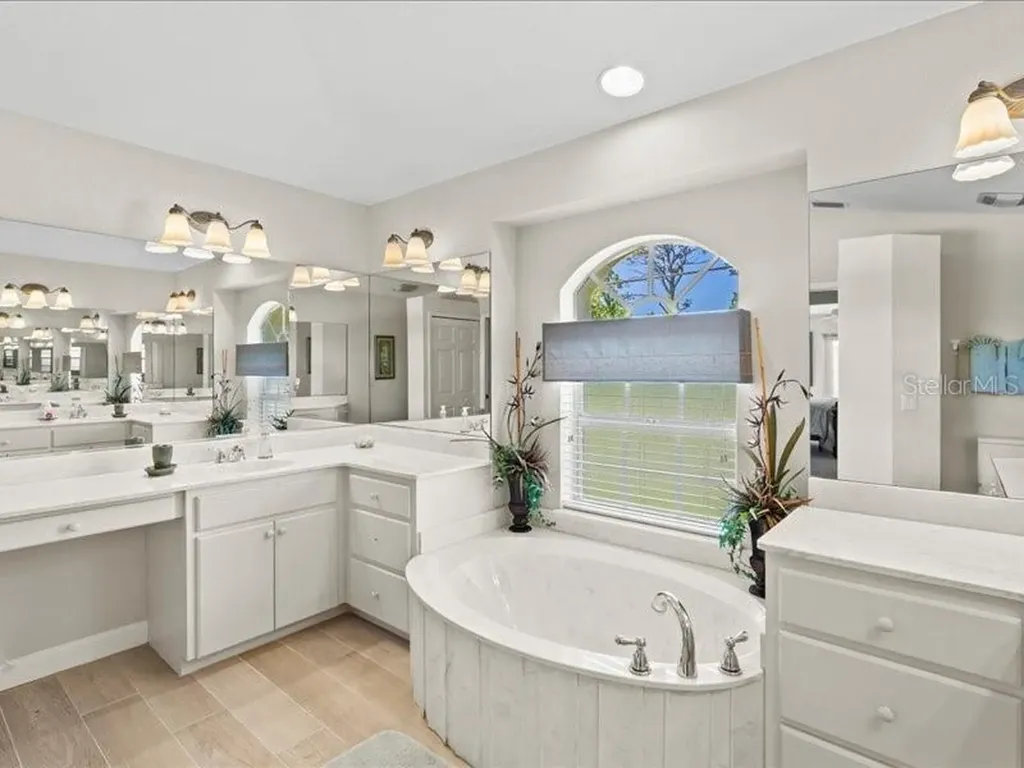 23 Pine Valley Court Rotonda West FL 33947