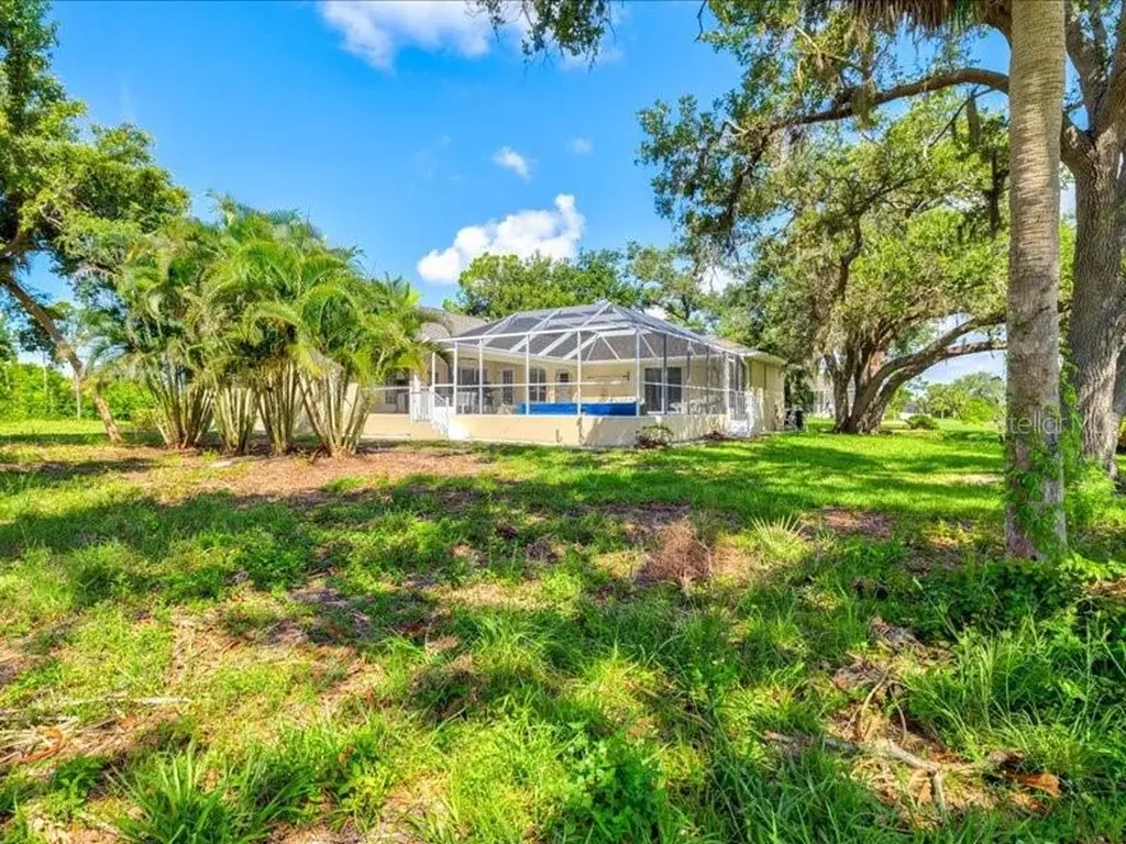 23 Pine Valley Court Rotonda West FL 33947