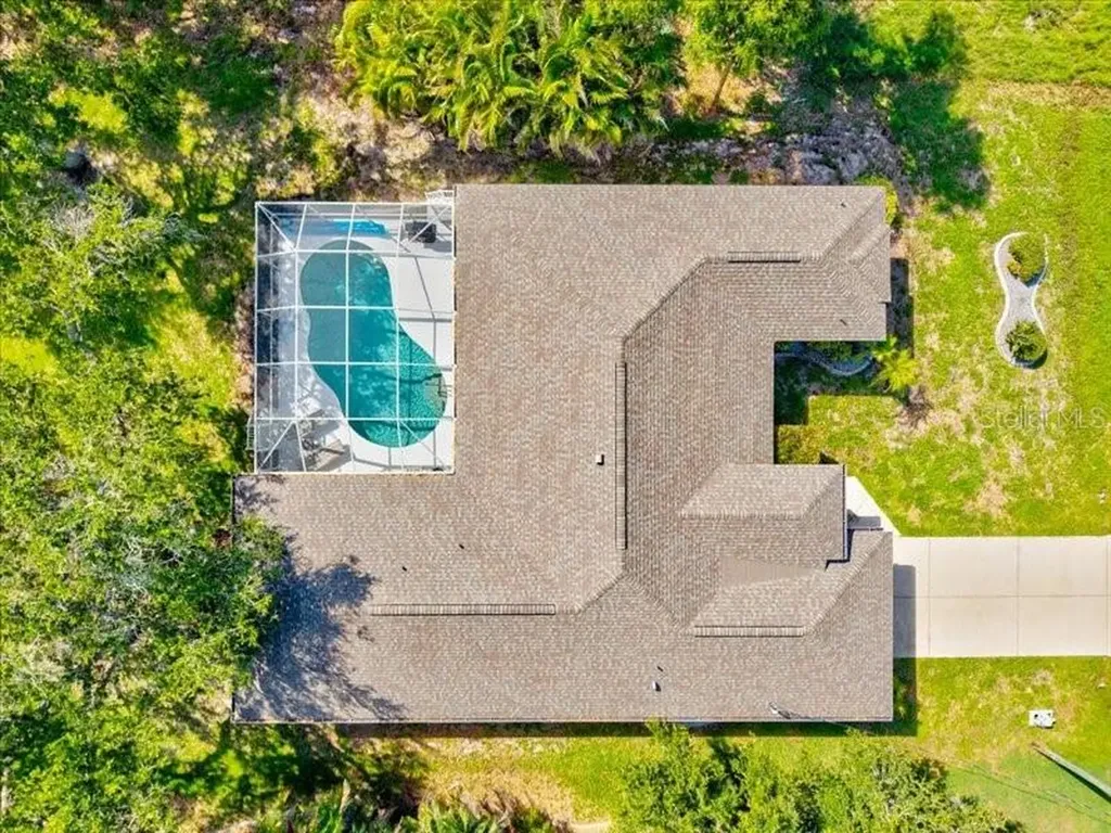 23 Pine Valley Court Rotonda West FL 33947