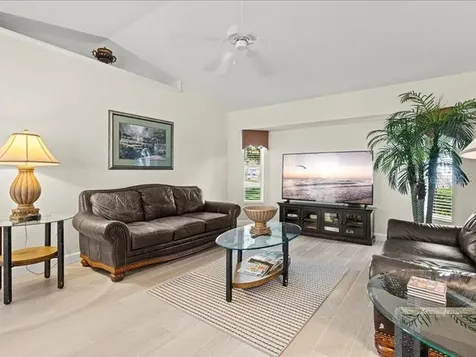 23 Pine Valley Court Rotonda West FL 33947