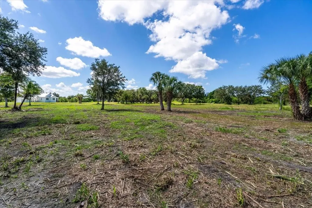 107 Tillett Place Terra Ceia FL 34250