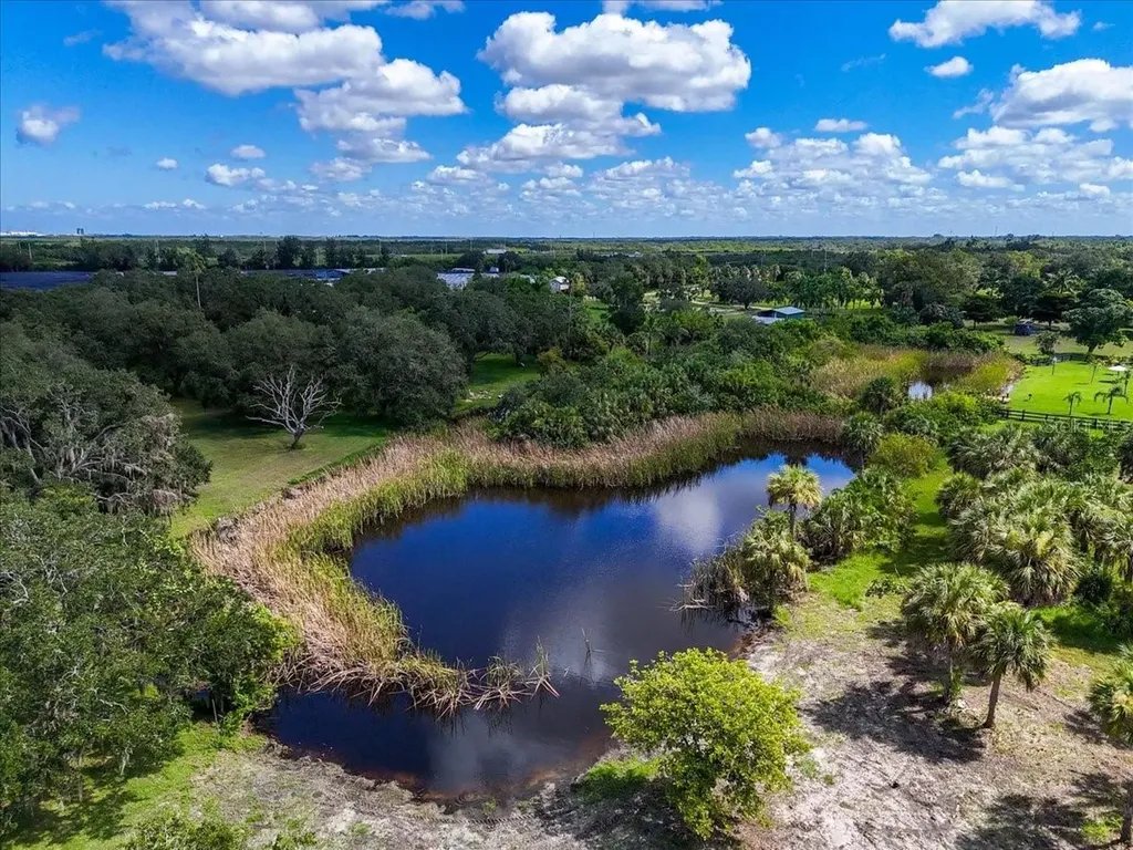 107 Tillett Place Terra Ceia FL 34250