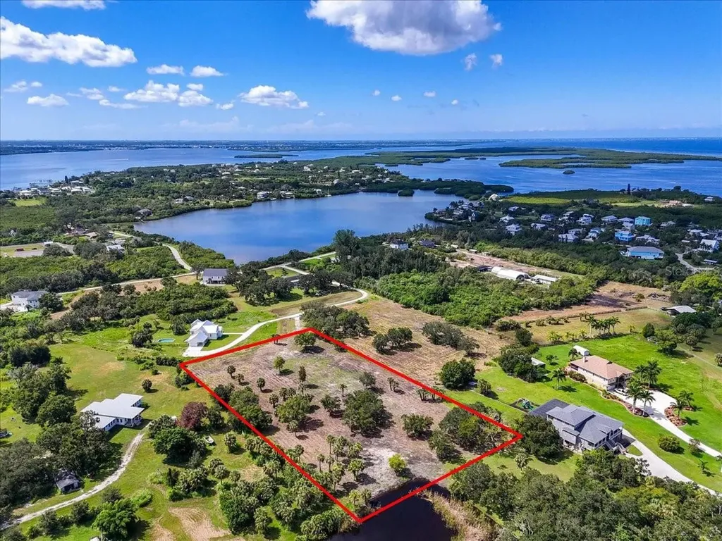 107 Tillett Place Terra Ceia FL 34250