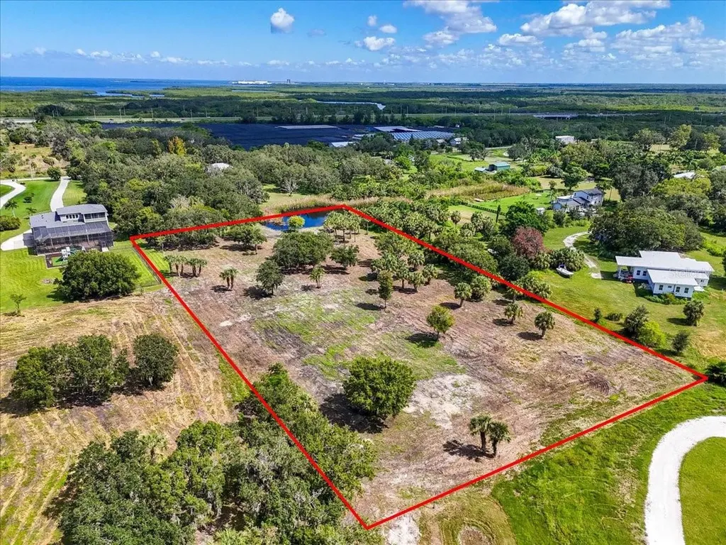 107 Tillett Place Terra Ceia FL 34250