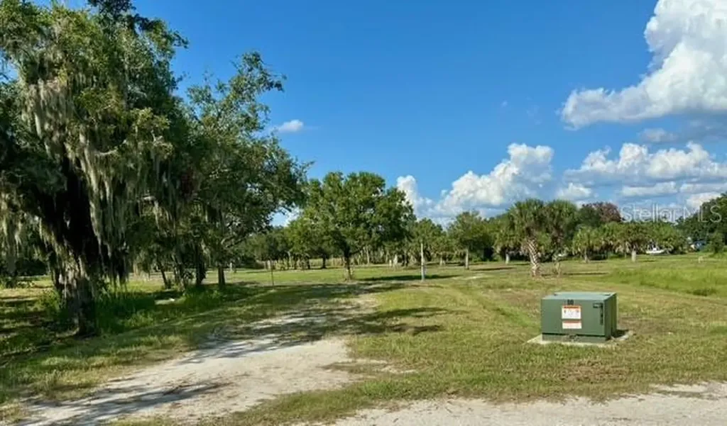 107 Tillett Place Terra Ceia FL 34250
