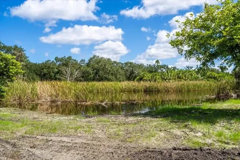 107 Tillett Place Terra Ceia FL 34250