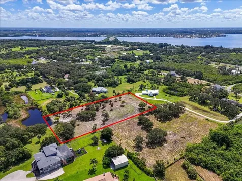 107 Tillett Place Terra Ceia FL 34250