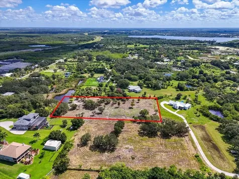 107 Tillett Place Terra Ceia FL 34250