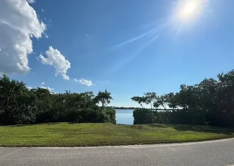 107 Tillett Place Terra Ceia FL 34250