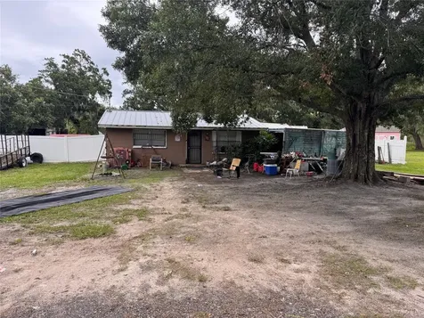 2293 Pump Road Mulberry FL 33860
