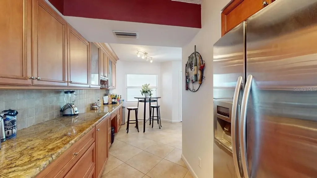 6105 Bahia Del Mar Circle St Petersburg FL 33715