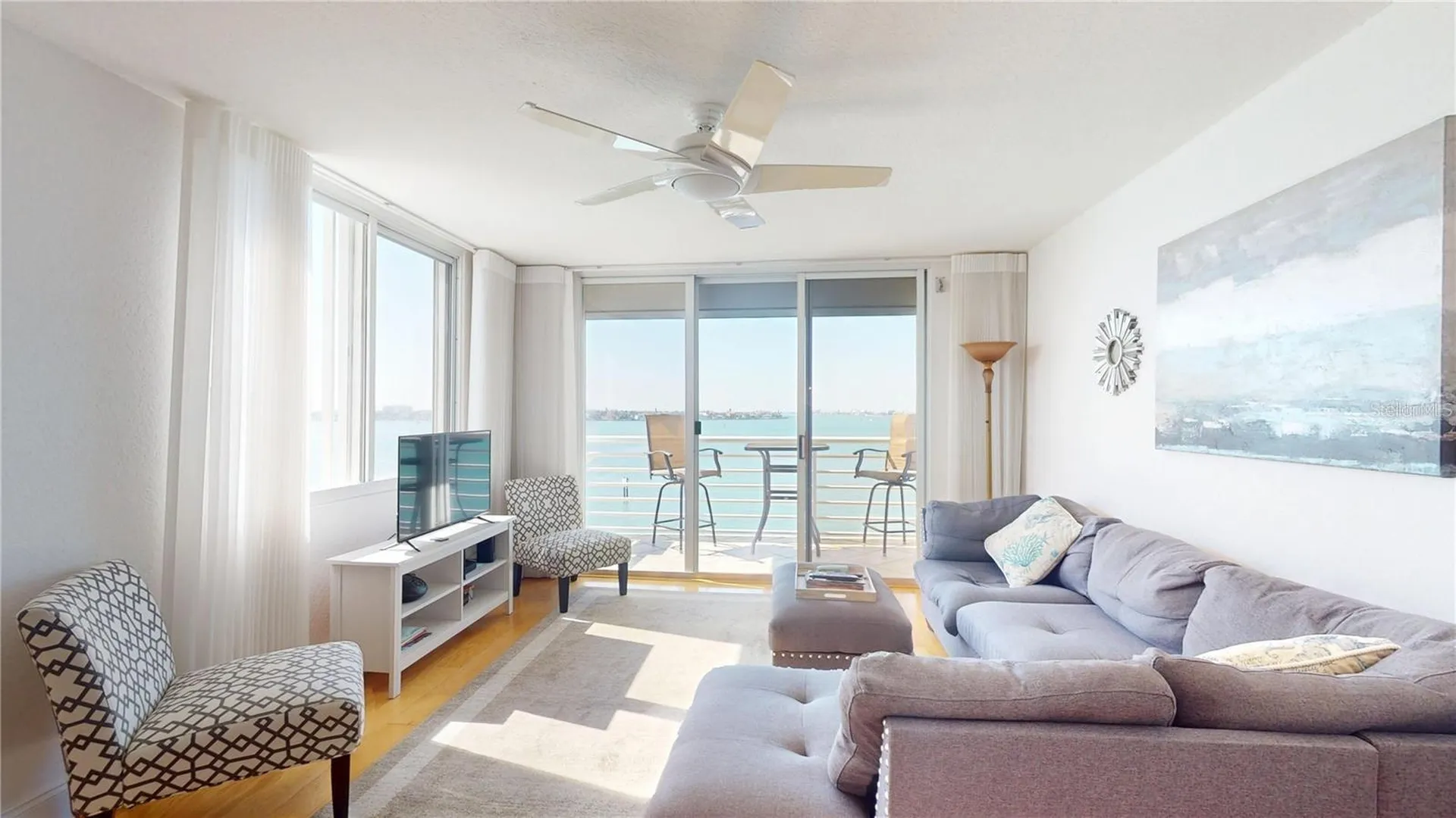 6105 Bahia Del Mar Circle St Petersburg FL 33715