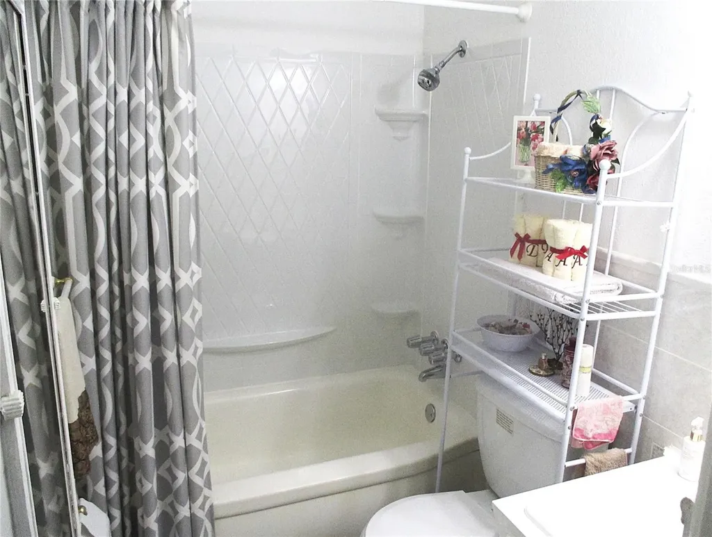 4154 57th Street N Kenneth City FL 33709