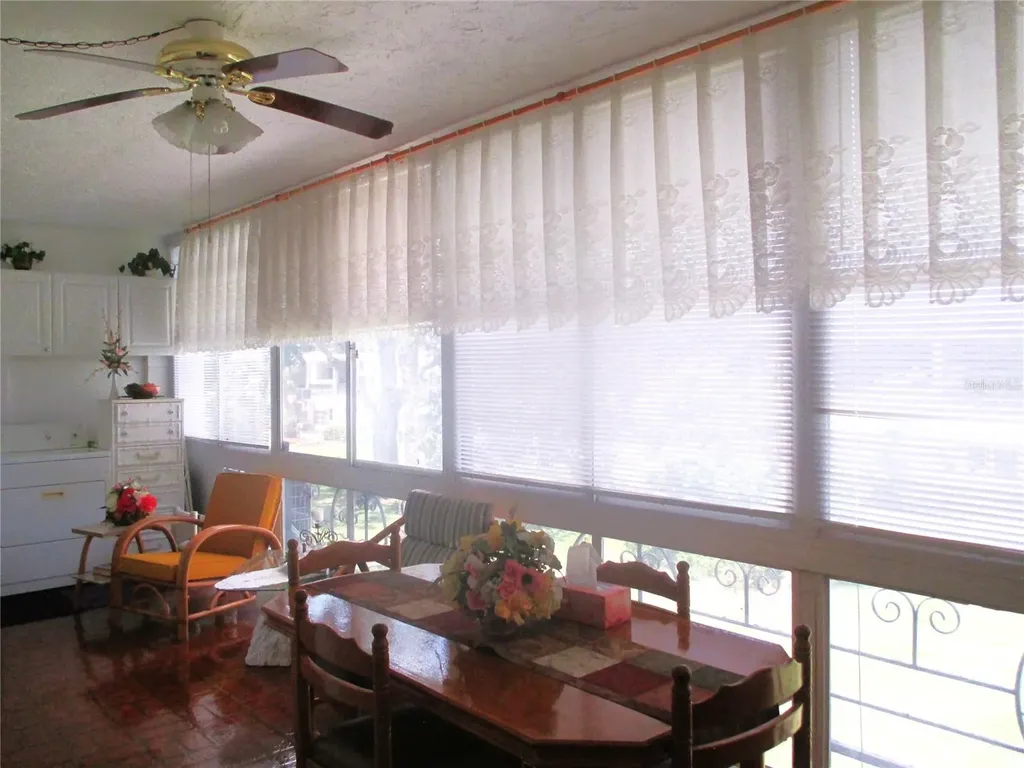 4154 57th Street N Kenneth City FL 33709