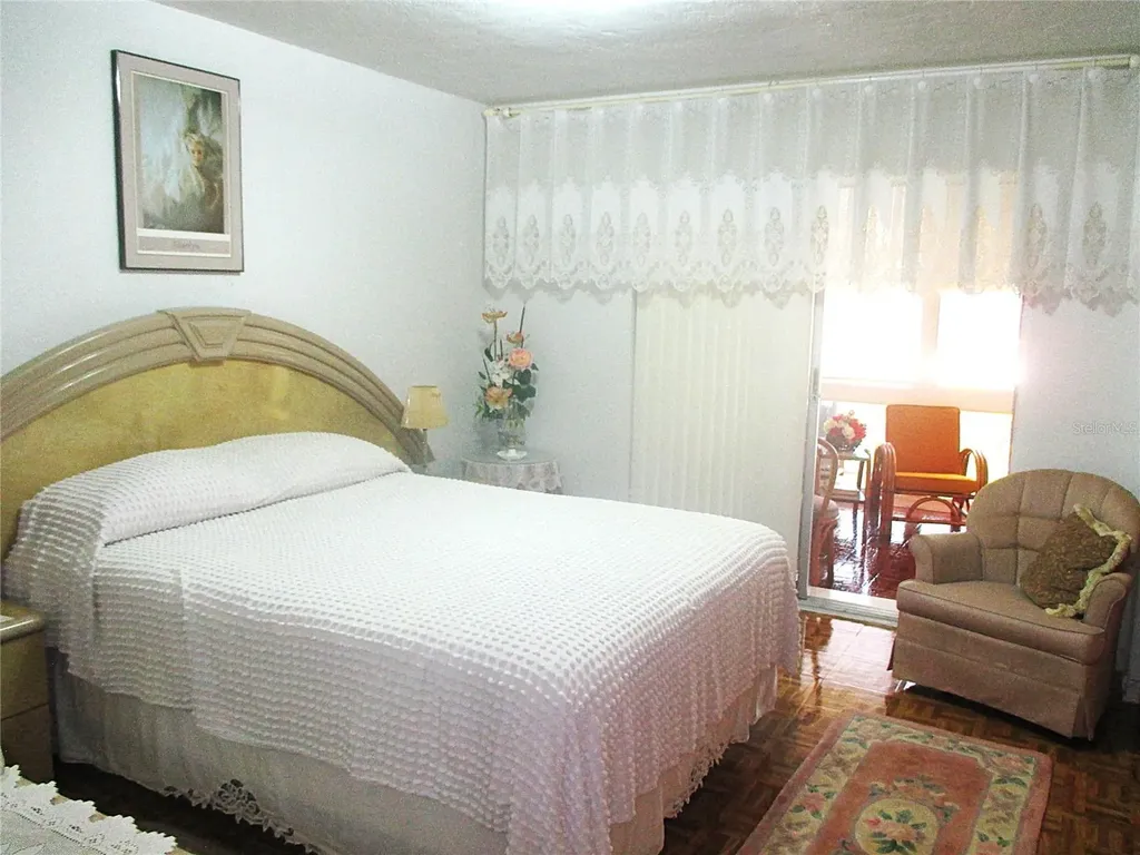 4154 57th Street N Kenneth City FL 33709