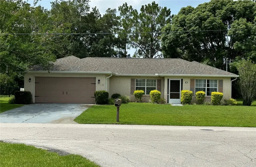 13 President Lane Palm Coast FL 32164