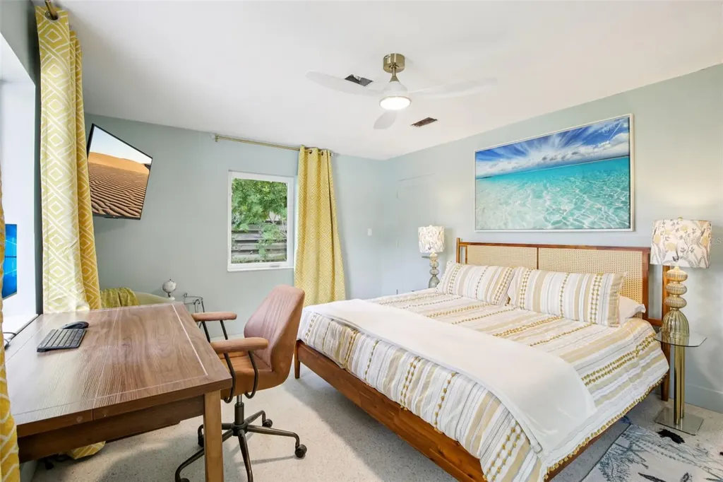 613 Buttonwood Drive Longboat Key FL 34228