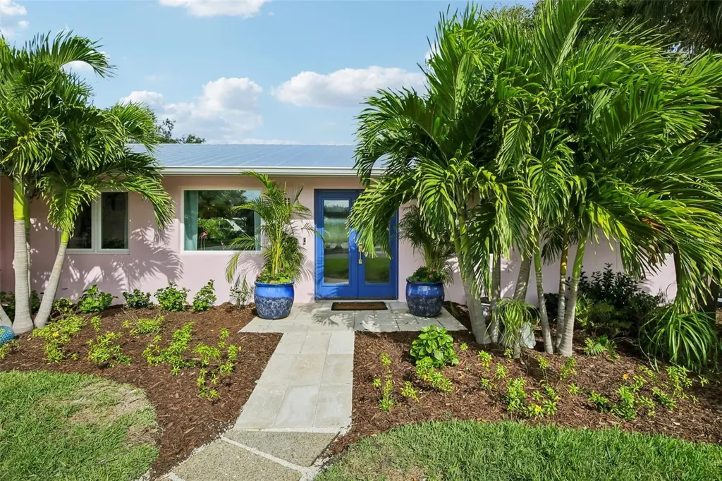 613 Buttonwood Drive Longboat Key FL 34228