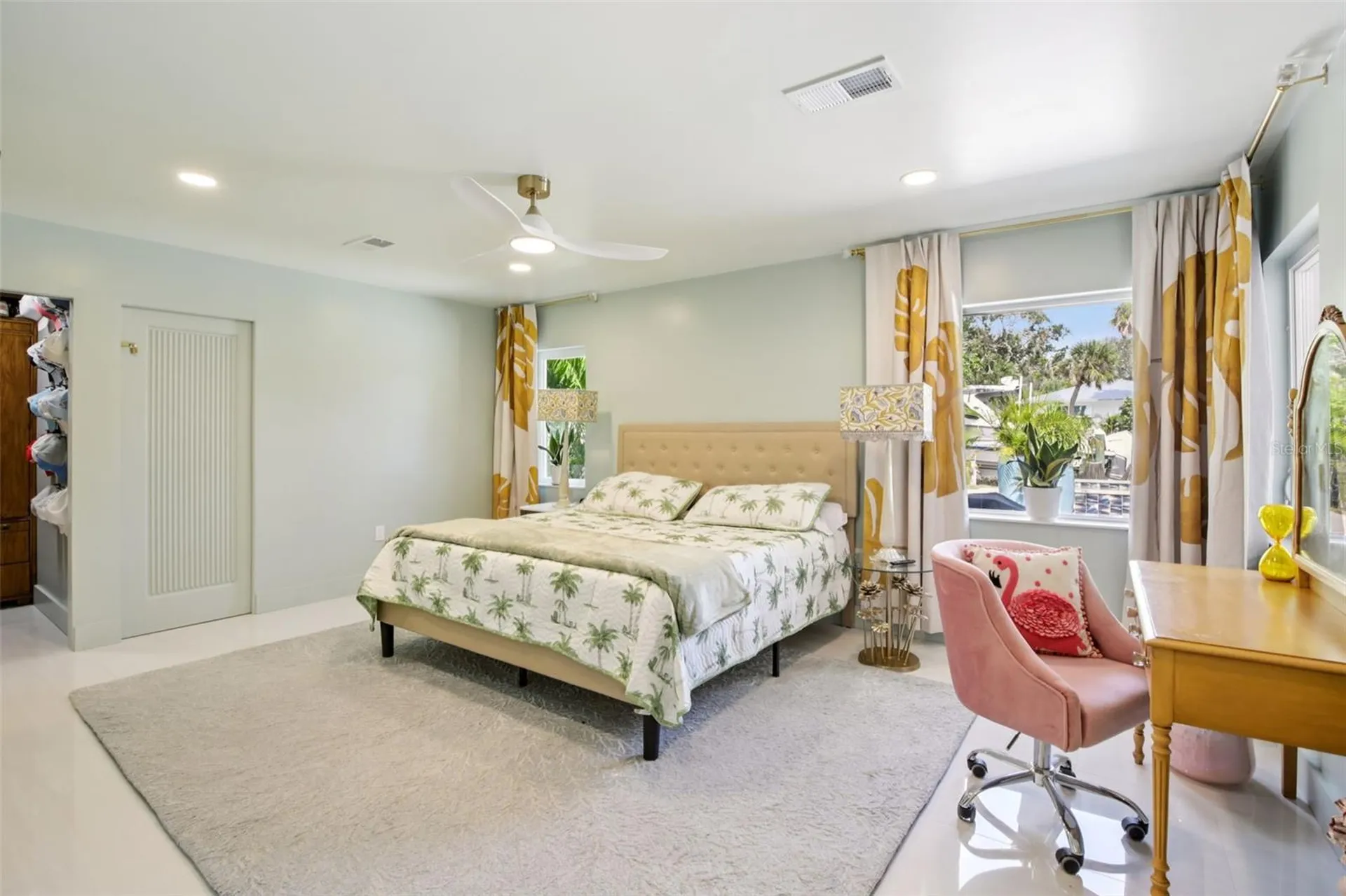 613 Buttonwood Drive Longboat Key FL 34228