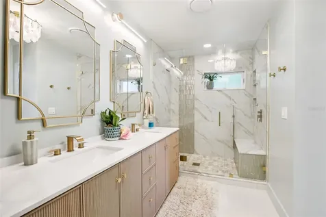 613 Buttonwood Drive Longboat Key FL 34228