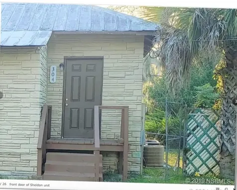 585 Washington Street New Smyrna Beach FL 32168