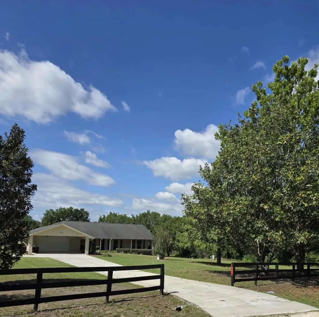 3050 SE 114th Street Ocala FL 34480