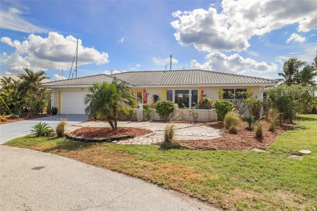 2807 Coral Way Punta Gorda FL 33950