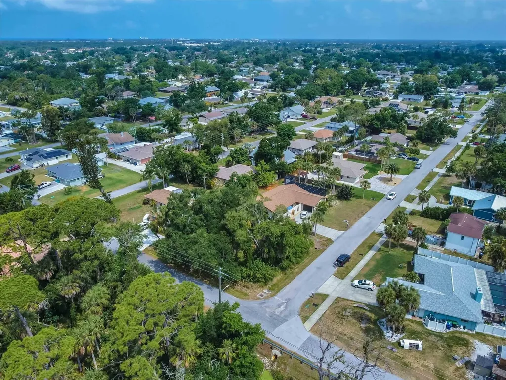 Lots 17108 & 17109 Valencia Road Venice FL 34293