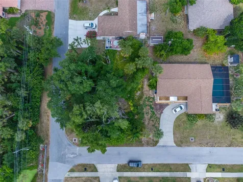 Lots 17108 & 17109 Valencia Road Venice FL 34293