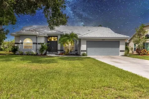 6929 Stetson Street Circle Sarasota FL 34243