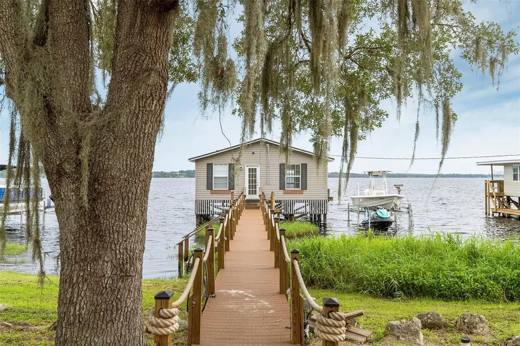 1841 Moorings Court Clermont FL 34711