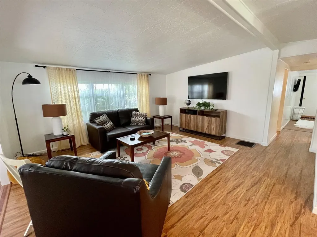 34091 Alamanda Drive N Pinellas Park FL 33781