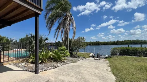 18566 Arapahoe Circle Port Charlotte FL 33948