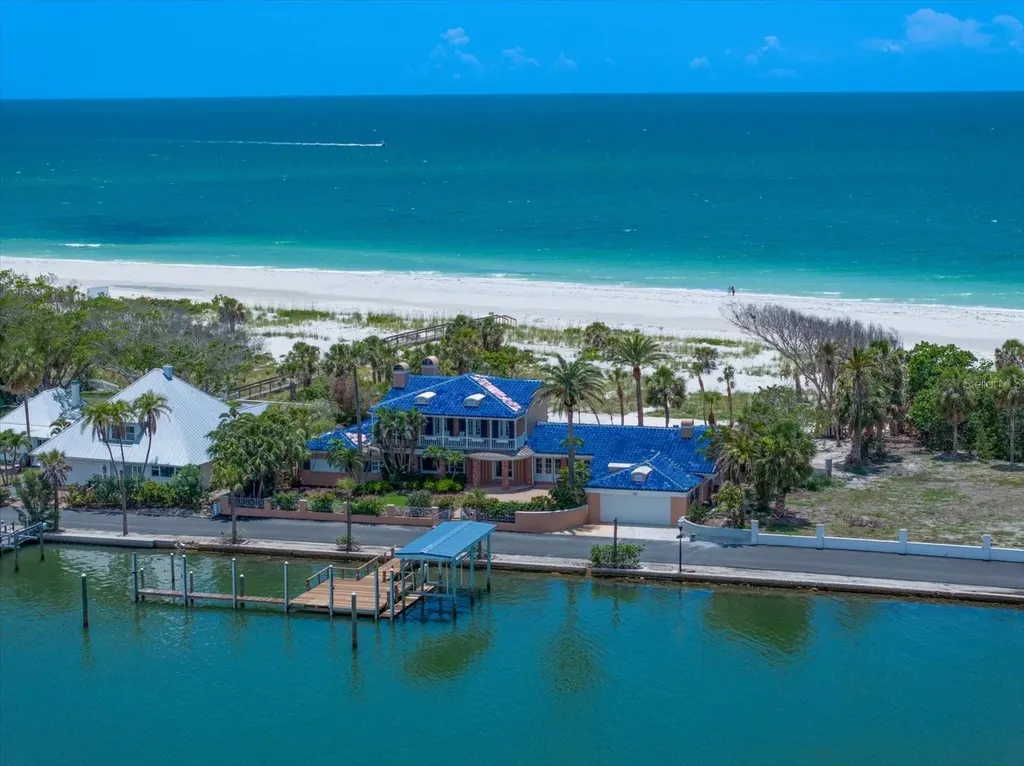 1114 Mandalay Point Clearwater Beach FL 33767