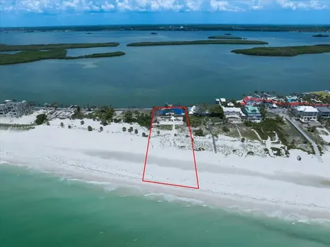 1114 Mandalay Point Clearwater Beach FL 33767