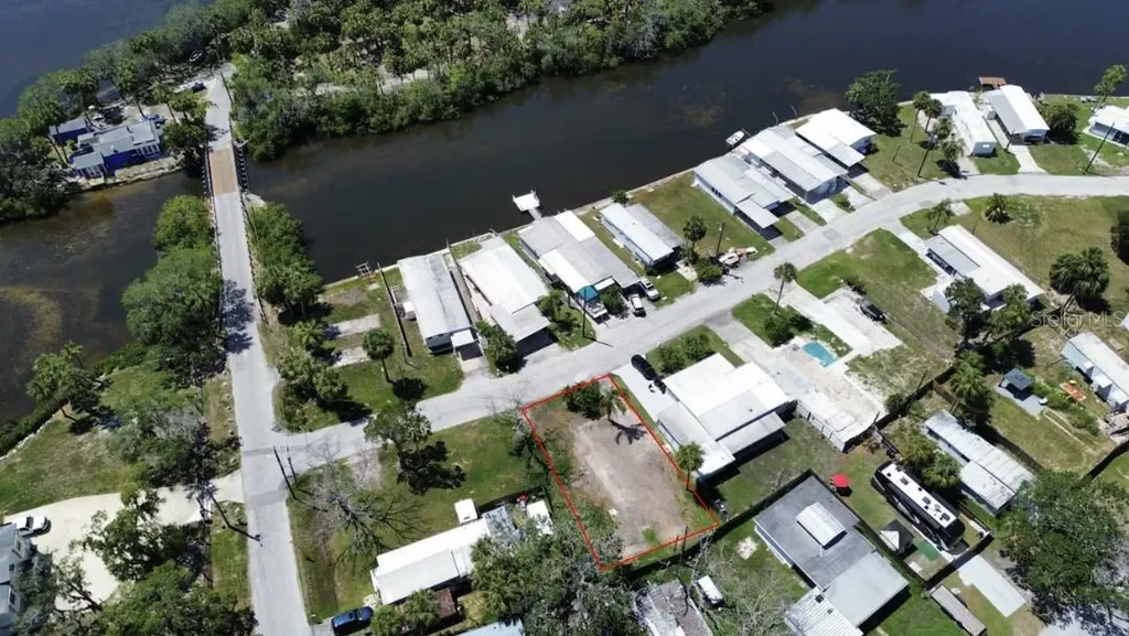 6828 Edgewater Drive New Port Richey FL 34652