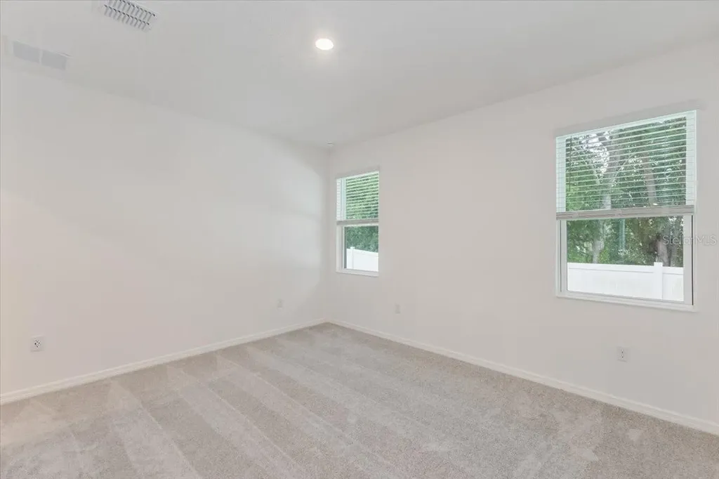 1202 Atlantic Avenue Fruitland Park FL 34731