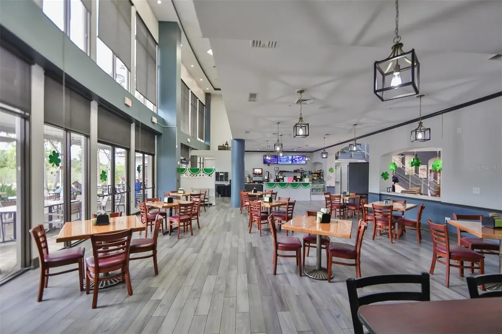 301 Kings Boulevard Sun City Center FL 33573