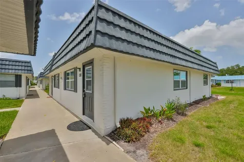 301 Kings Boulevard Sun City Center FL 33573