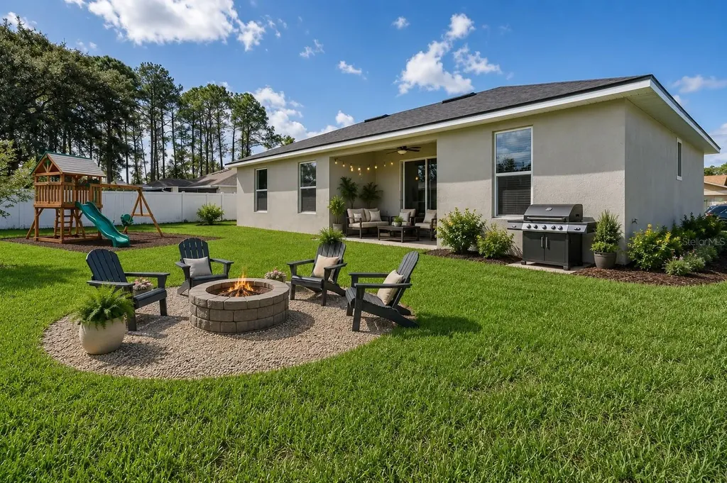 52 Pershing Lane Palm Coast FL 32164