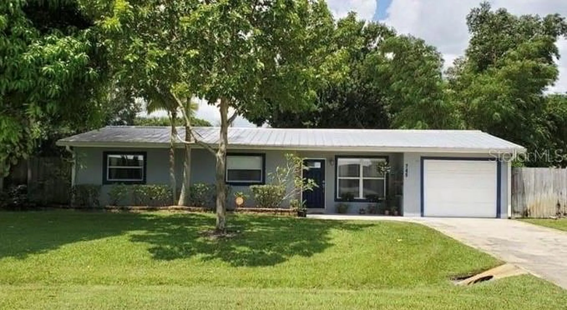 745 17th Avenue Vero Beach FL 32962