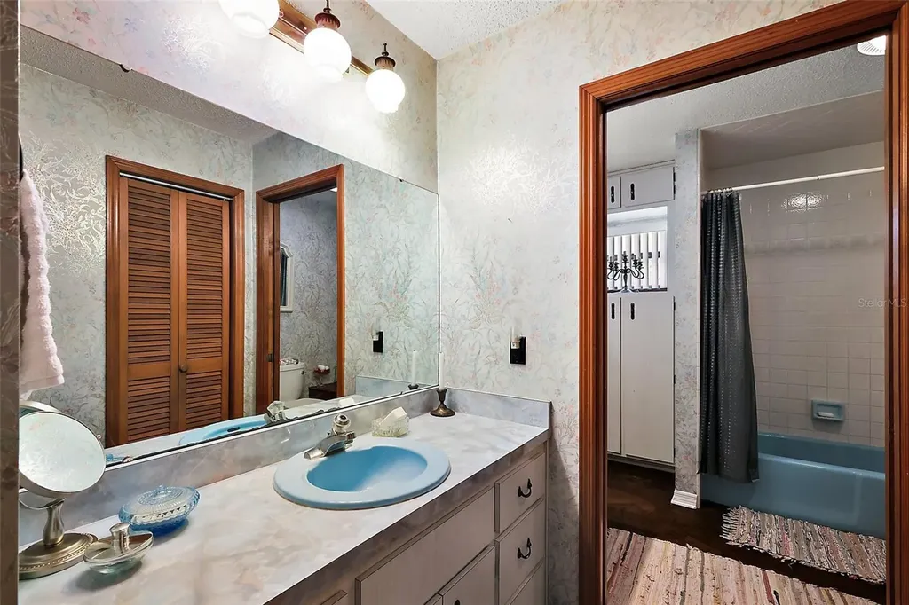 672 E Belt Avenue Bushnell FL 33513